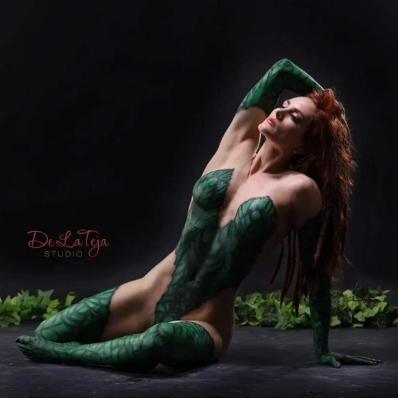 Meet me post. ♻️🖤🔮🐈‍⬛📖🐾🕯🌿🕉 - Picture 3 of 11